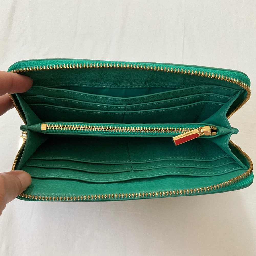 TORY BURCH Vintage Kipp Zippy Wallet Green - Picture 4 of 13